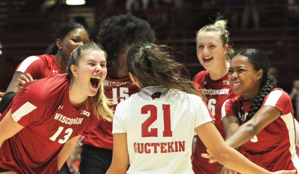 wisconsin volleyball leak